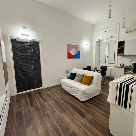 Riviera Apartment Napoli Luaran gambar